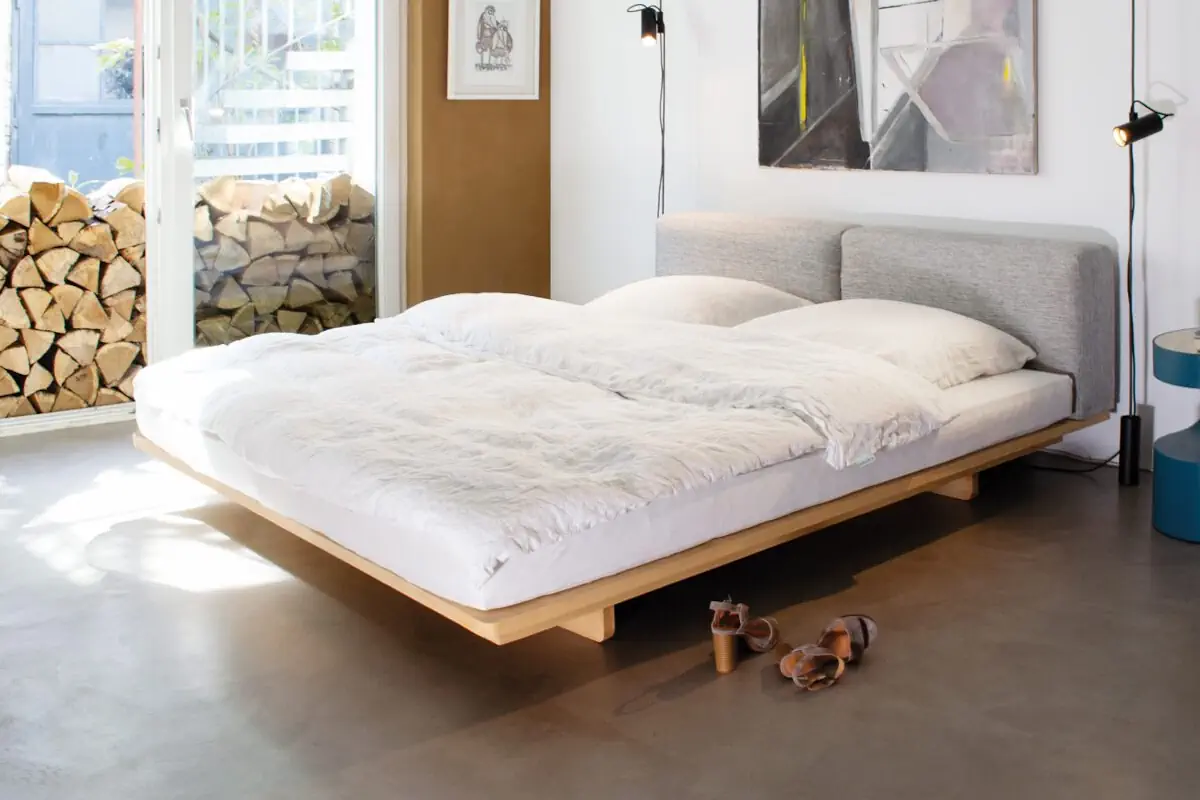 Bettgestell Diran Holzbett