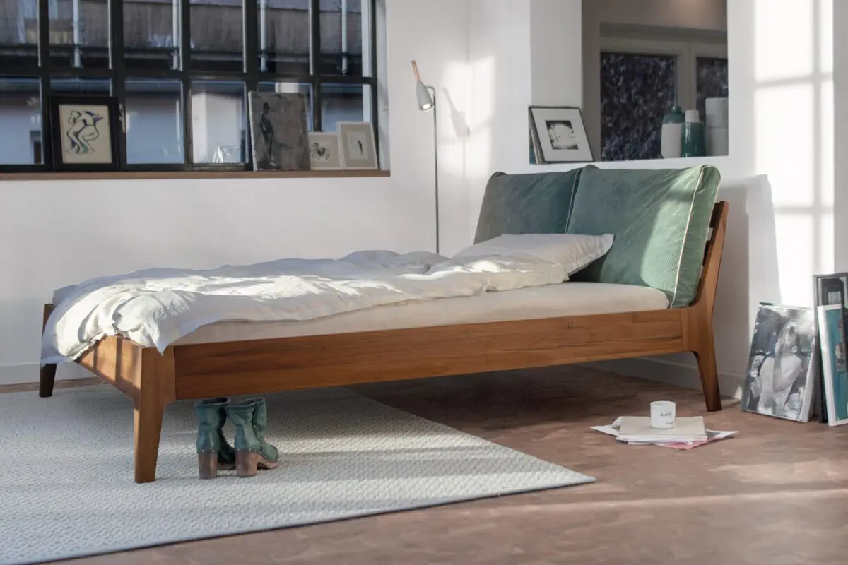 Holzbetten Kourou Sira Bettgestell