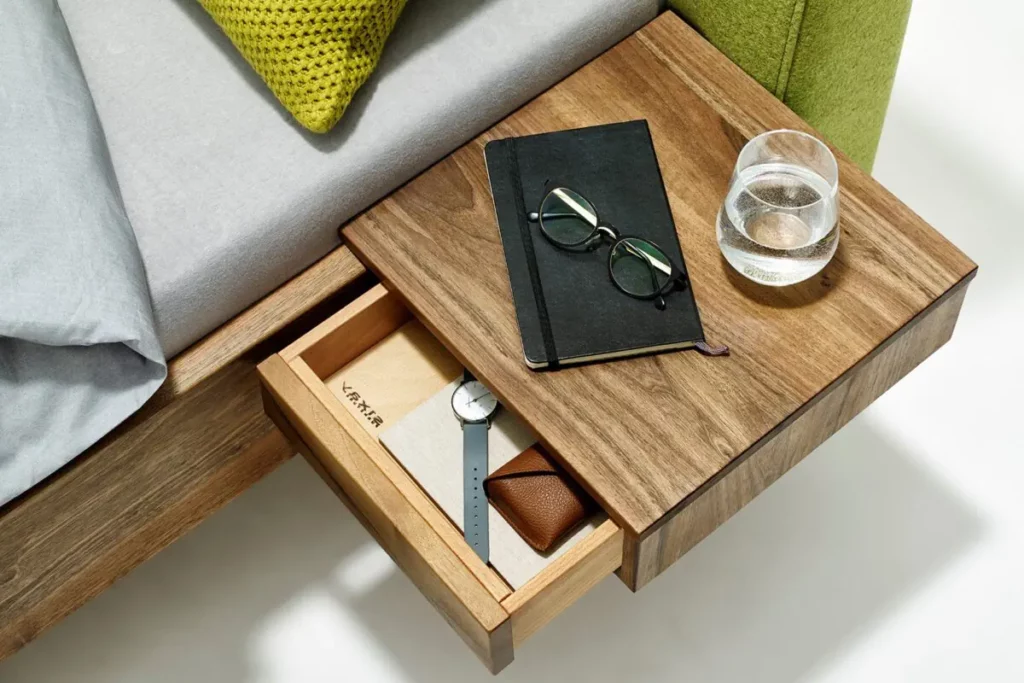 Nachttische Fly Sixay